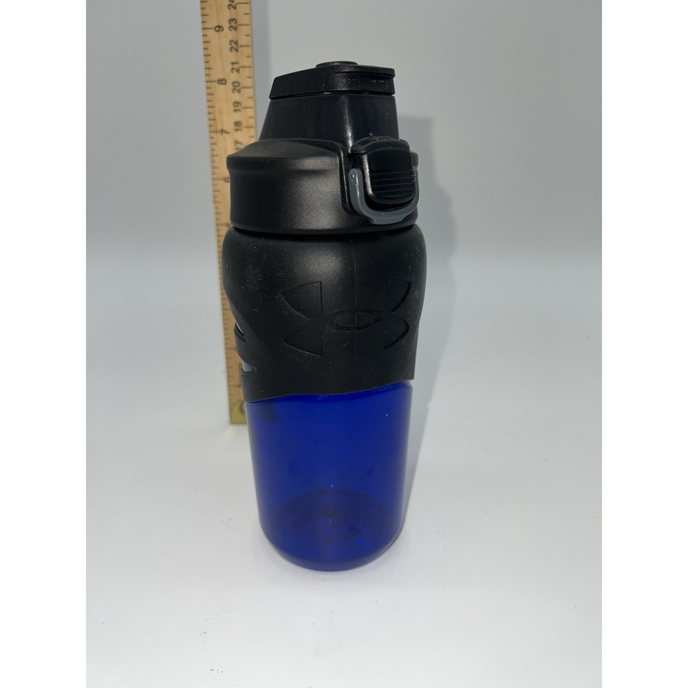Under Armour UA Draft Grip Durable Eastman Tritan Water Bottle 24oz Sport Bottle